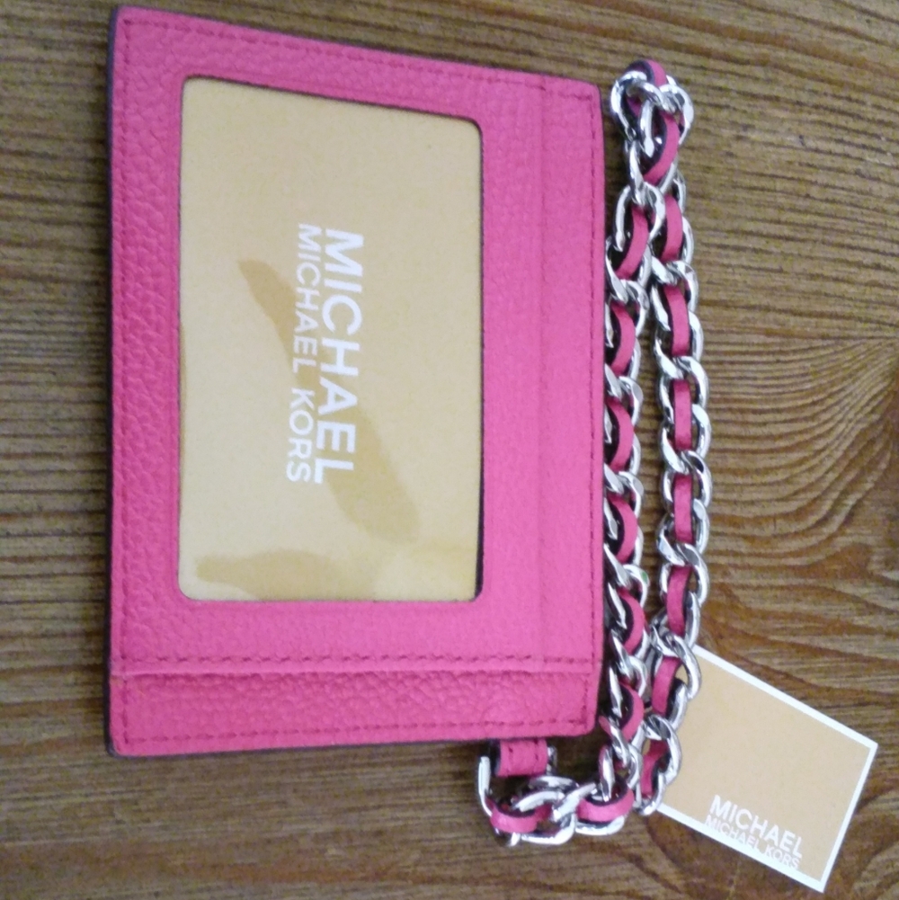 Michael Kors Hot Pink Pebbled Leather Jet Set Charm ID Card Holder with Chain - Picture 2 of 6